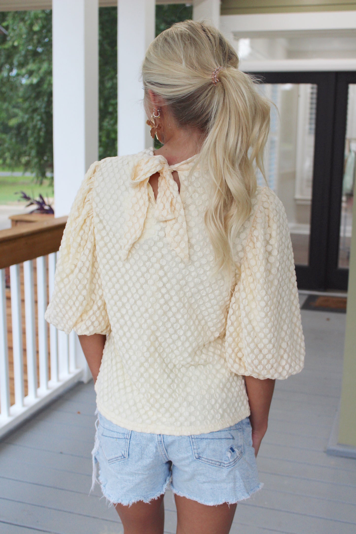 Bubble Lace Sleeve Top