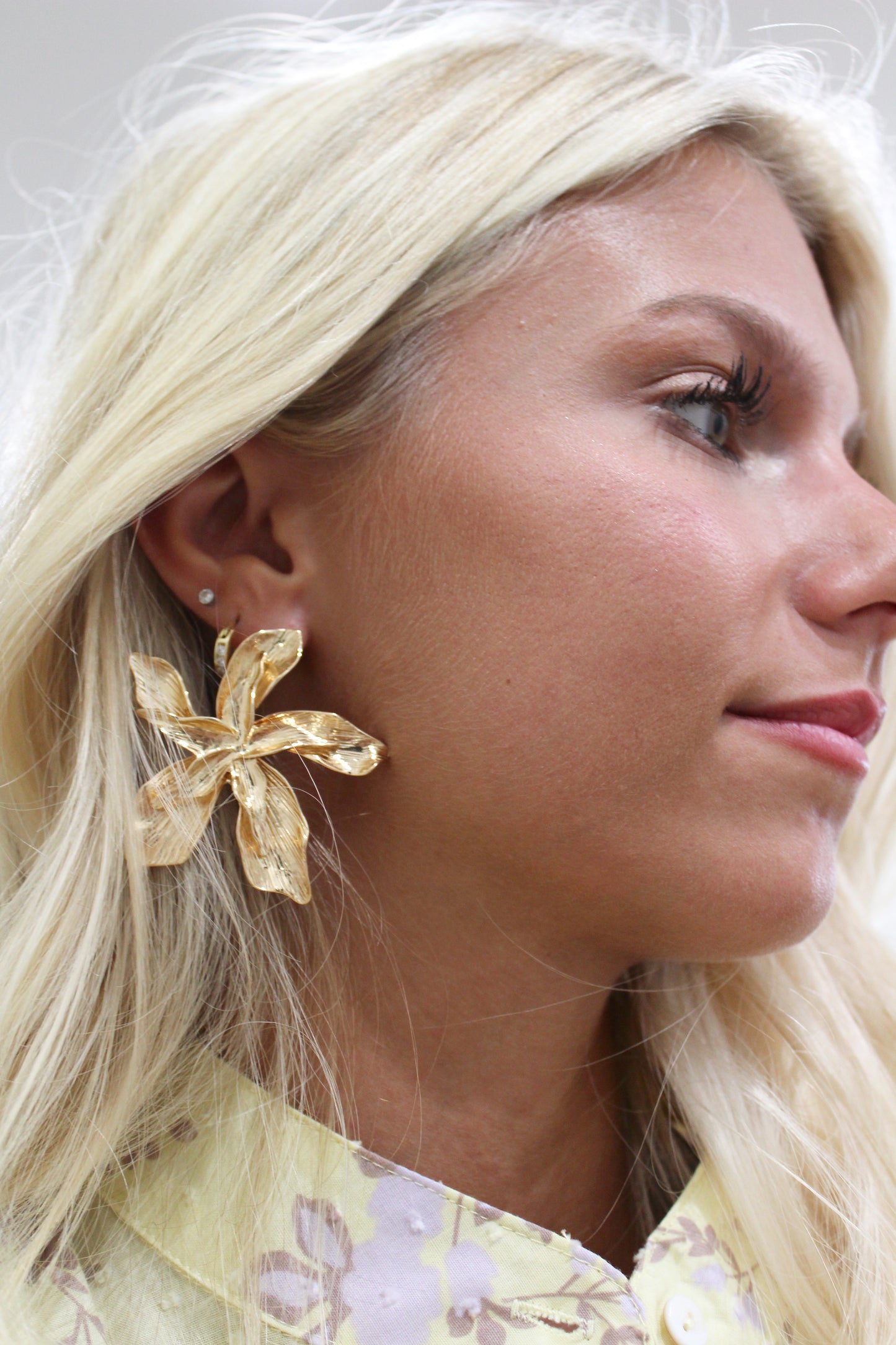 Flower Textured Earrings