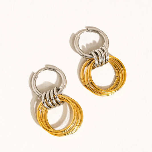 Caster 18k Hoop Earring